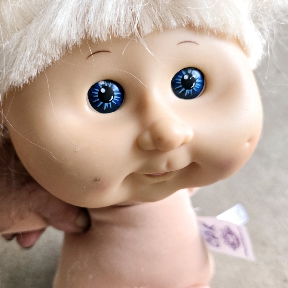2011 CABBAGE PATCH KIDS 15" Baby Girl Pink Moving Eyes Blonde Hair Blue … - Picture 10 of 12